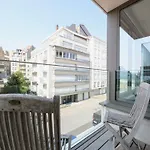 With Sea View 克诺克－海斯特
