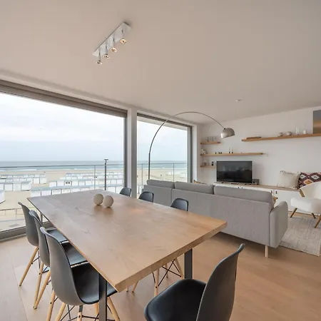 Appartement With Sea View *